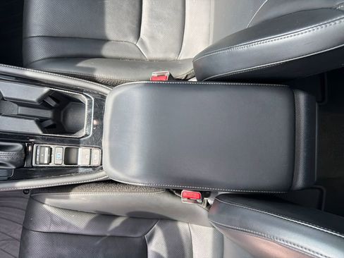 Used 2023 Honda Accord Touring image 26