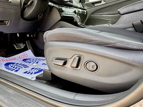 Used 2019 Hyundai Tucson Night FWD image 30