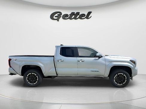 New 2026 Toyota Tacoma TRD Sport AWD/4WD image 3