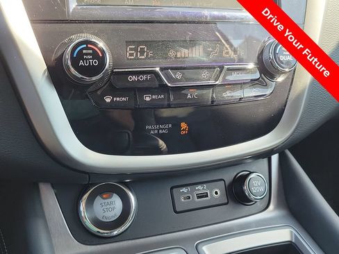 Certified 2023 Nissan Murano SV w/ SV Midnight Edition Package FWD image 13