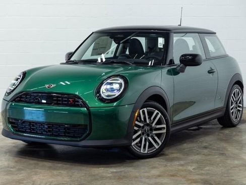 Certified 2025 MINI Cooper S image 9