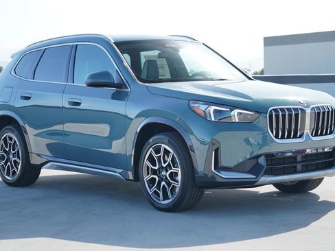 New 2026 BMW X1 xDrive28i w/ Convenience Package image 3