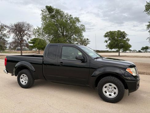 Used 2006 Nissan Frontier XE w/ (G01) XE Preferred Pkg RWD image 58