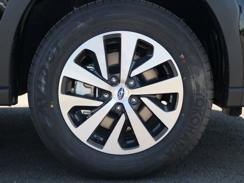 Used 2025 Subaru Outback Premium w/ Popular Package #1 image 10