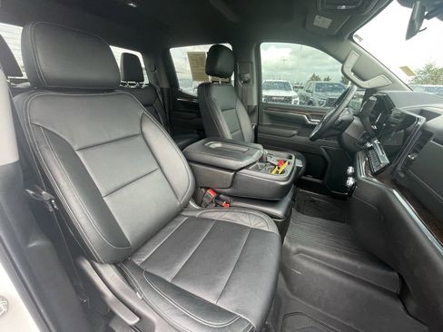 Used 2024 GMC Sierra 1500 Elevation image 31