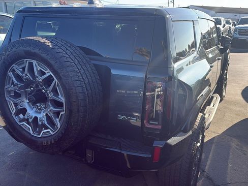 Used 2025 GMC Hummer EV 3X AWD/4WD image 24