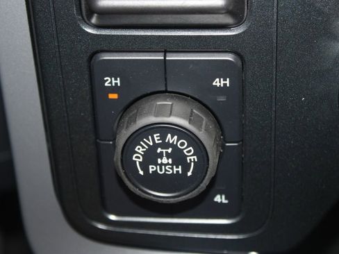 New 2025 Ford F150 XLT w/ Equipment Group 303A High image 41