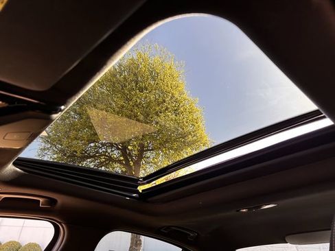 Used 2025 BMW M340i xDrive M340i xDrive w/ Premium Package image 29