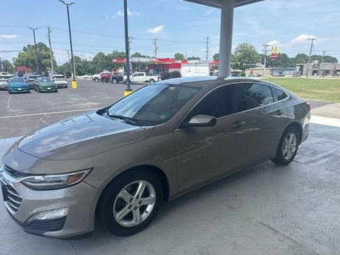 Used 2023 Chevrolet Malibu LT FWD image 6