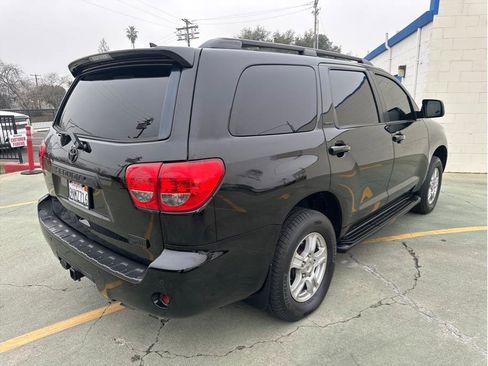 Used 2011 Toyota Sequoia Limited image 6