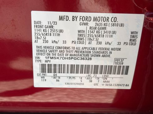 Used 2023 Ford Explorer XLT RWD image 35
