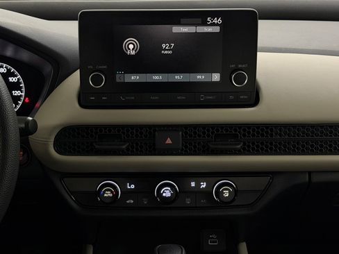 Certified 2023 Honda HR-V LX image 36