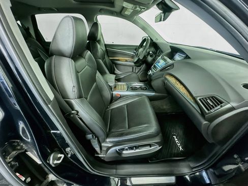 Used 2020 Acura MDX w/ Technology Package FWD image 33
