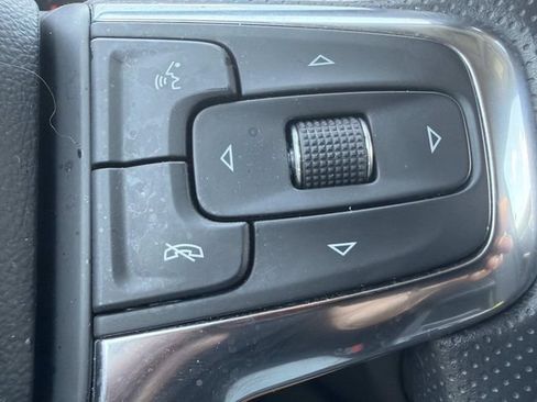 Used 2025 Chevrolet Blazer LT AWD/4WD image 26