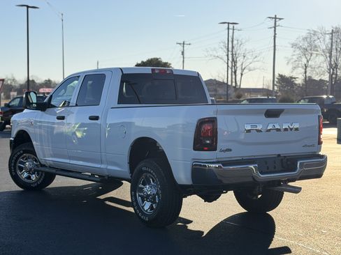 New 2026 RAM 2500 Tradesman AWD/4WD image 8