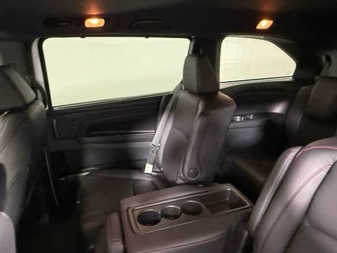 Used 2024 Honda Odyssey Sport image 39