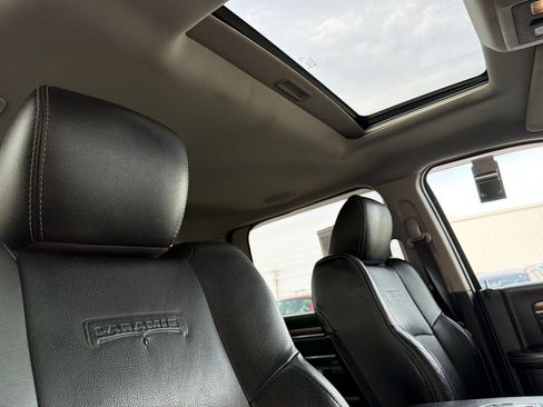 Used 2015 RAM 3500 Laramie AWD/4WD image 15