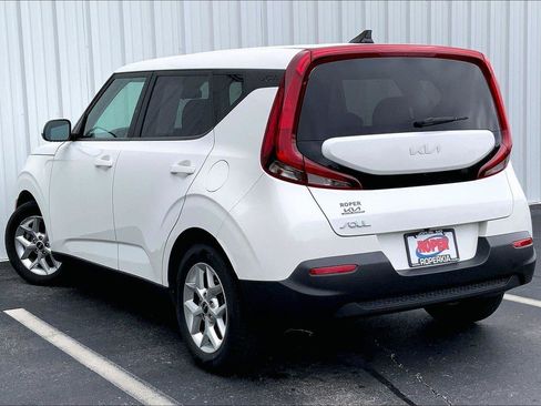 Used 2022 Kia Soul LX w/ Technology Package FWD image 10