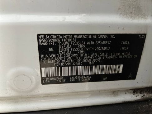 Used 2022 Toyota RAV4 XLE w/ Convenience Package image 32