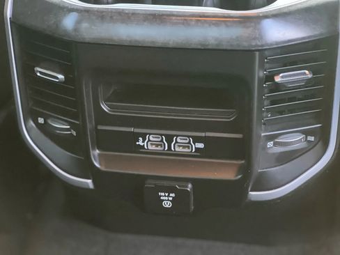 Used 2020 RAM 1500 Big Horn image 23