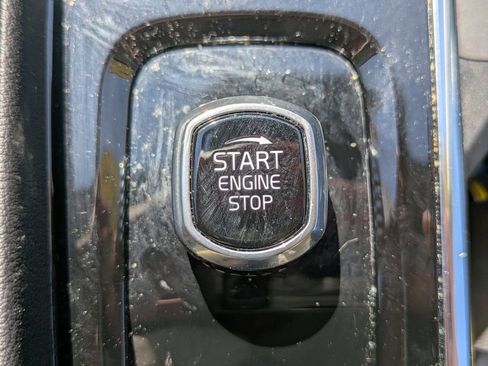 Certified 2022 Volvo XC90 T8 Inscription w/ Advanced Package image 29