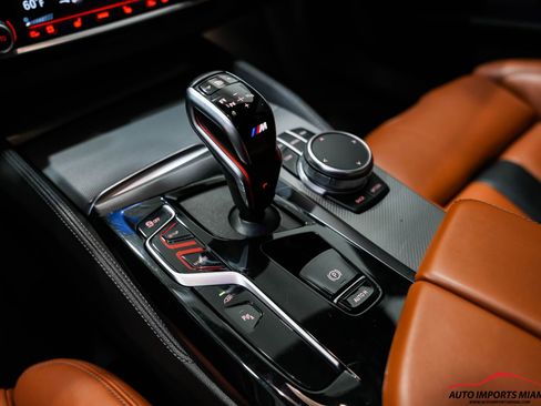 Used 2021 BMW M5 image 75