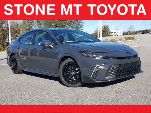 New 2026 Toyota Camry SE image 1