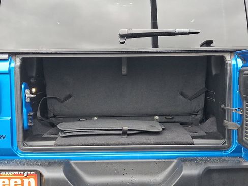 Certified 2021 Jeep Wrangler Sport AWD/4WD image 28