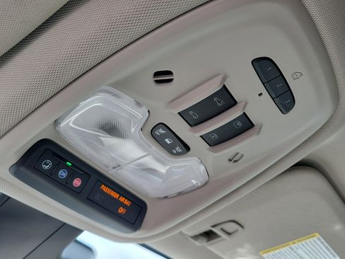 Used 2026 Buick Encore GX Avenir w/ Avenir Technology Package FWD image 30
