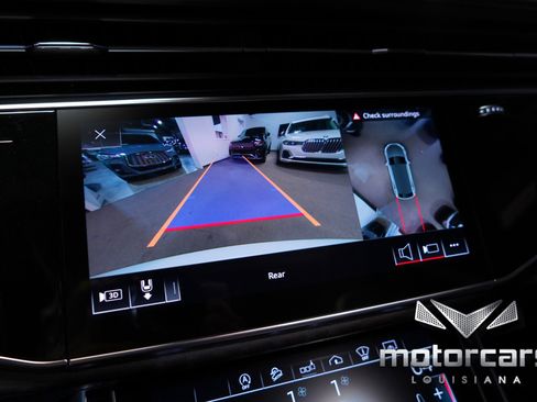 Used 2020 Audi Q8 Prestige image 40