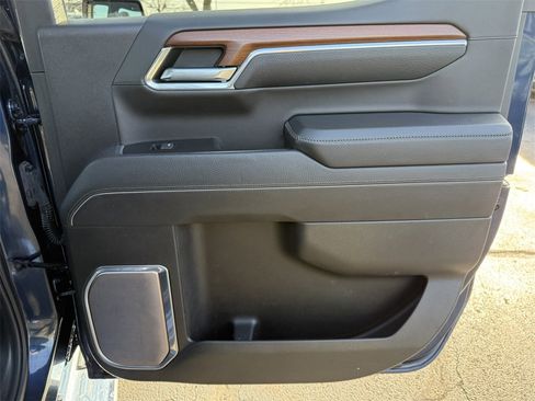 Certified 2023 GMC Sierra 1500 Denali image 36