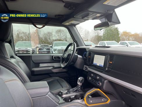 Used 2022 Ford Bronco Badlands w/ Sasquatch Package image 31