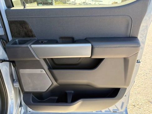 New 2026 Ford F250 Lariat w/ Black Appearance Package AWD/4WD image 26