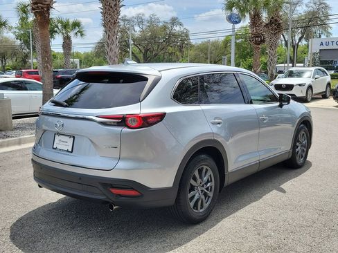 Used 2020 MAZDA CX-9 Touring w/ Touring Premium Package FWD image 4