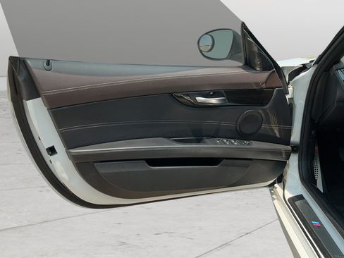 Used 2013 BMW Z4 sDrive28i RWD image 13