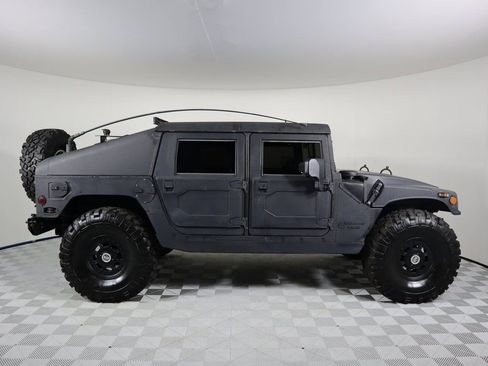 Used 1997 HUMMER H1 4-Door Open Top image 7