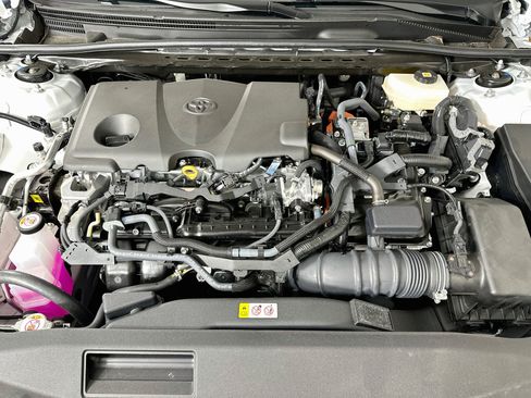 Used 2026 Toyota Camry SE FWD image 31
