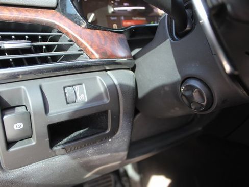 Used 2019 Cadillac CTS Luxury image 25