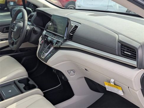 Used 2026 Honda Odyssey EX-L image 16
