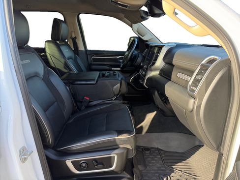 Used 2021 RAM 1500 Laramie image 15