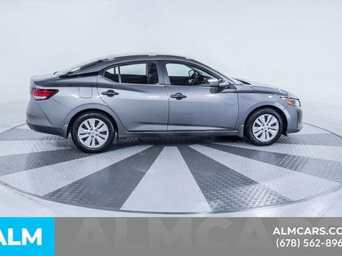 Used 2025 Nissan Sentra S FWD image 11
