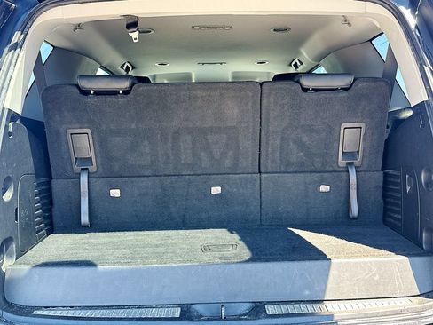 Used 2020 Chevrolet Tahoe LT RWD image 16