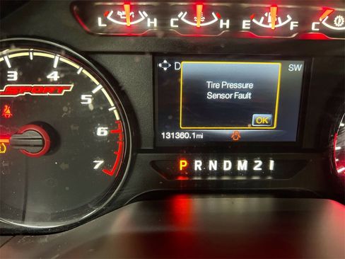 Used 2016 Ford F150 XLT w/ Equipment Group 302A Luxury image 12