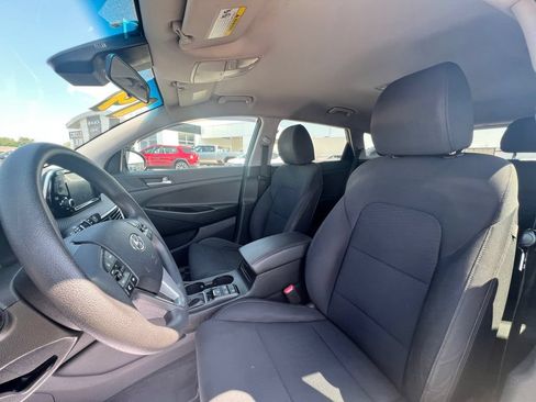 Used 2019 Hyundai Tucson SE AWD/4WD image 16