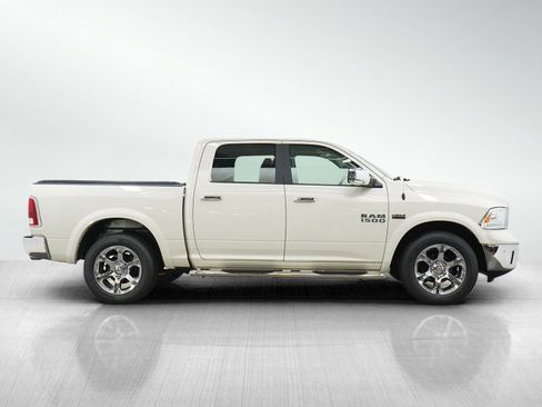 Used 2018 RAM 1500 Laramie w/ Convenience Group AWD/4WD image 6