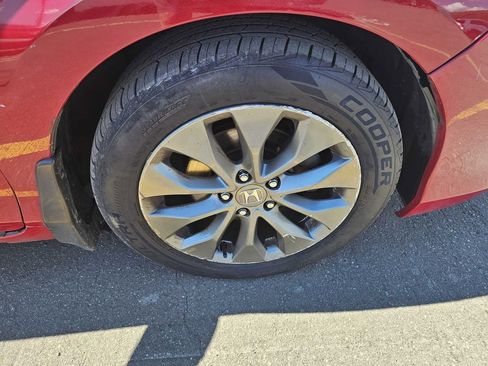 Used 2013 Honda Accord EX image 9