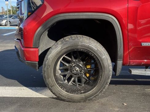 Used 2024 GMC Sierra 1500 Elevation image 9