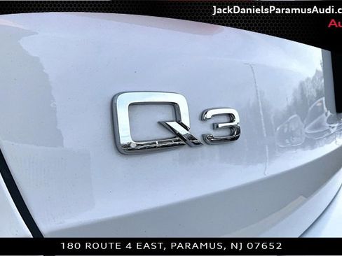 Used 2023 Audi Q3 2.0T Premium w/ Convenience Package image 23