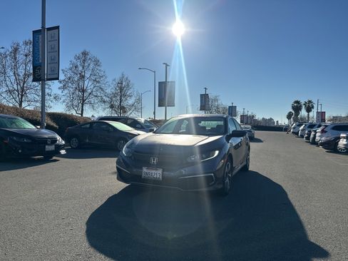 Used 2019 Honda Civic LX image 1