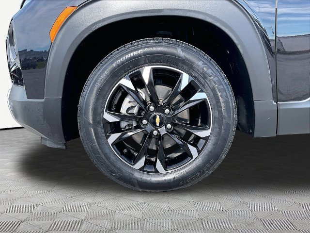 Used 2023 Chevrolet TrailBlazer LT w/ Convenience Package FWD image 7